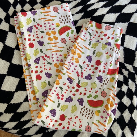 Lisa Says Gah Farmer’s Market Robyn Jeans (Sold Out Online) - Picture 5 of 5